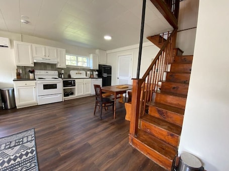 Private kitchen. Quirky Guest Cottage