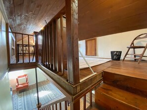 Interior - Quirky Guest Cottage (Strawberry Plains)