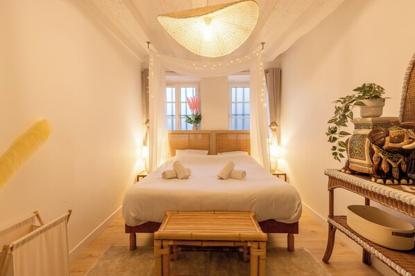 1 chambre, bureau, fer et planche à repasser, Wi-Fi gratuit
