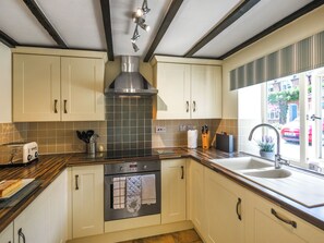 Opvaskemaskine, højstol