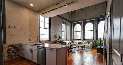 Luxurious 3-bedroom Loft with amazing views, in Downtown Toledo