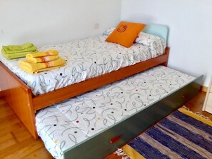 3 Schlafzimmer, Bügeleisen/Bügelbrett, Reisekinderbett, kostenloses WLAN