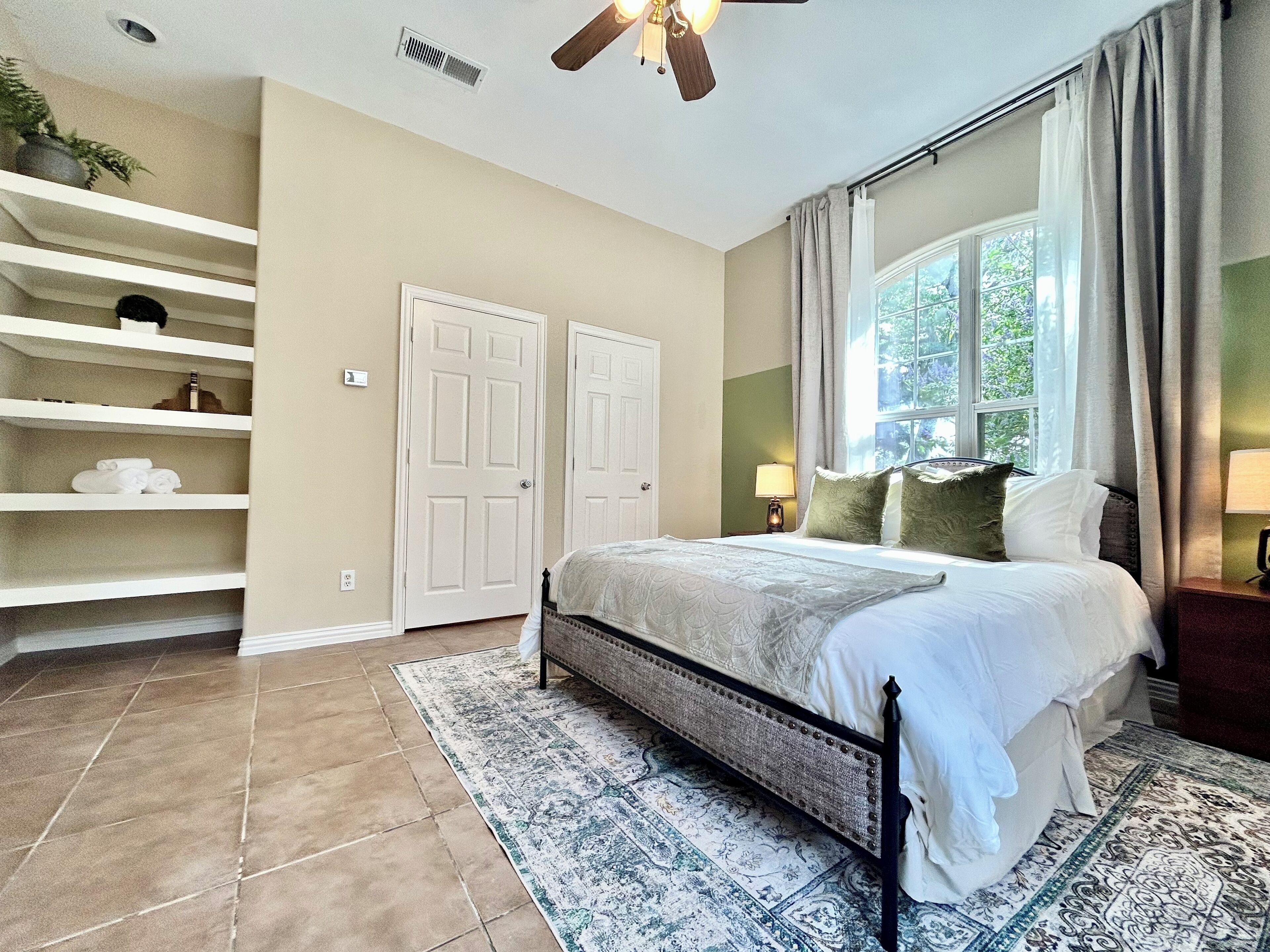 1 bedroom, iron/ironing board, WiFi, bed sheets
