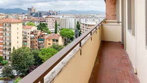 Unclassified image, 3 of 26, button - Boho - Sweet Dreams in Florence (Firenze)