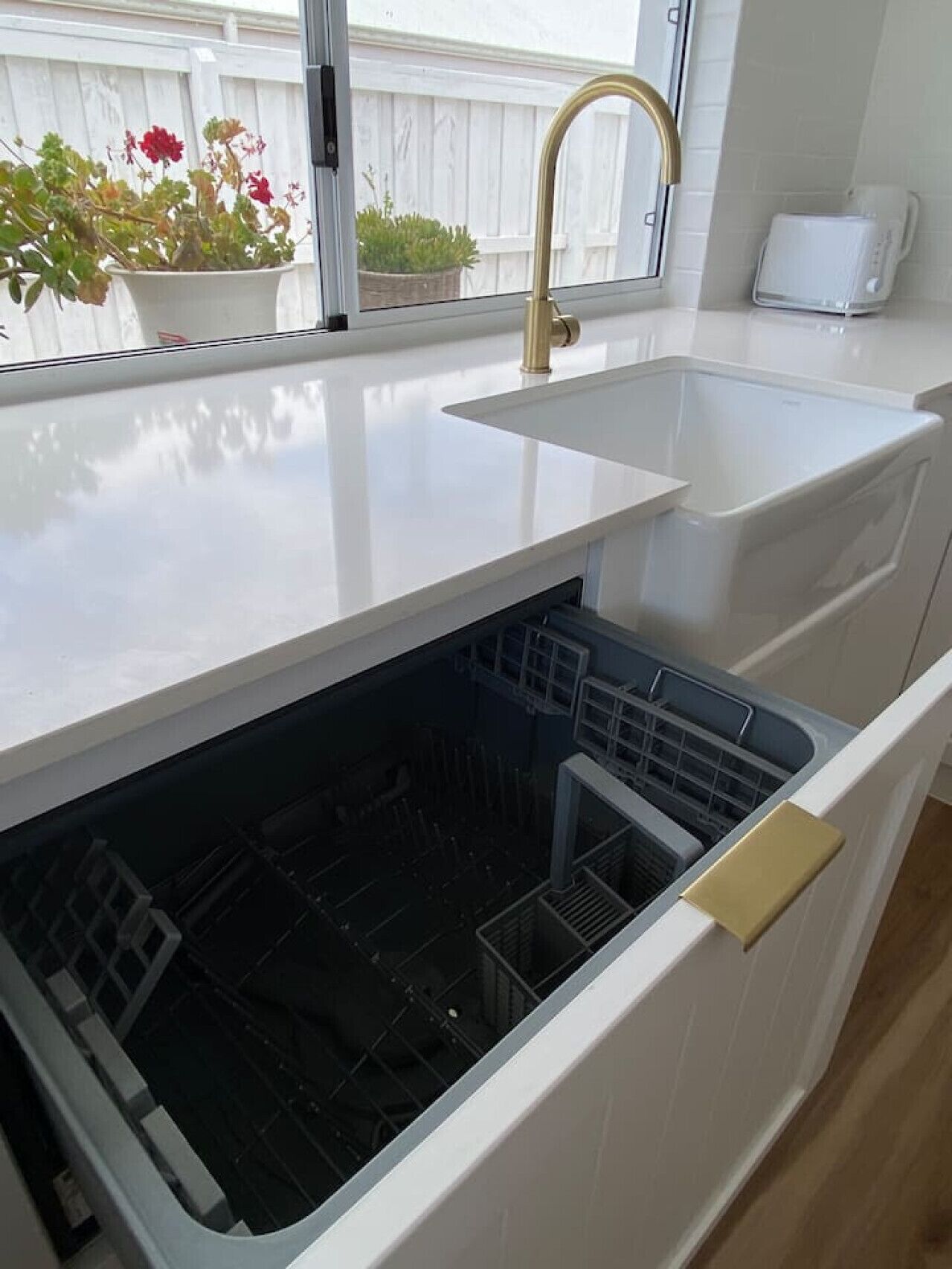 Luxe Light & Bright Unit - Margaret River