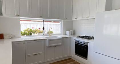 Luxe Light & Bright Unit - Margaret River