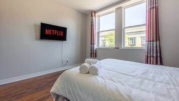 1 bedroom, iron/ironing board, WiFi, bed sheets