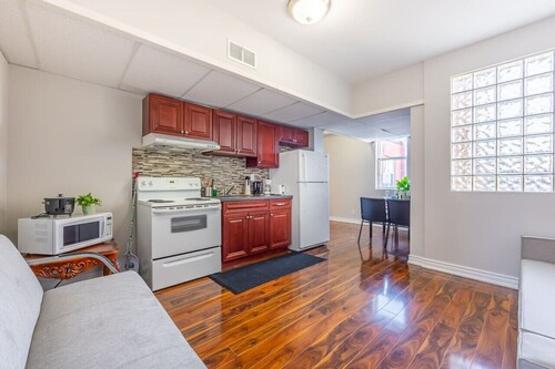 Chic 1BR Retreat, Perfect for Niagara Falls Trips