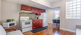 Chic 1BR Retreat, Perfect for Niagara Falls Trips