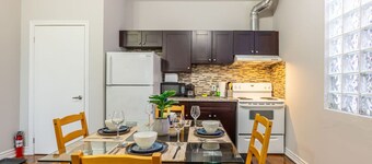 Bright 1BR Apt w/ Niagara Falls Views, Scenic Stay