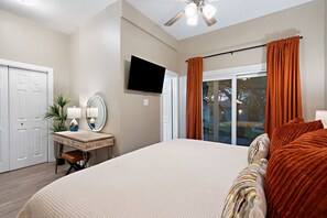 3 bedrooms, desk, travel cot, free WiFi