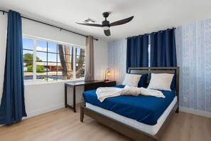 4 bedrooms, WiFi, bed sheets