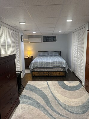 1 bedroom, iron/ironing board, free WiFi, bed sheets - Hideaway Prívate Studio (Providence)