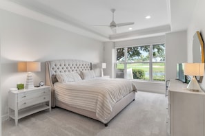 2 bedrooms, iron/ironing board, WiFi