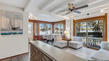 TV connectée, cheminée