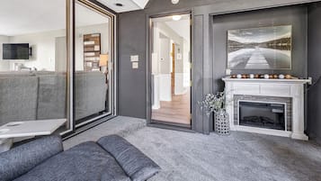 TV connectée, cheminée