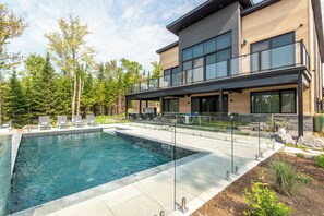 Opvarmet pool