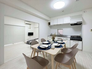 Apartment, 3 Bedrooms, Non Smoking, Kitchen | In-room dining - Dai3kuboi 304 (Hiroshima)
