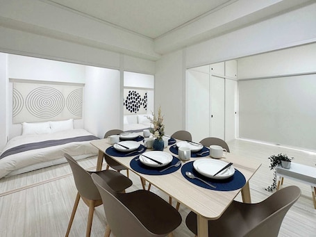 Servicio a la habitación. Dai3kuboi 304