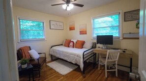 3 dormitorios, tabla de planchar con plancha, wifi y ropa de cama