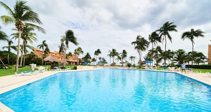 Beach Condo | 2BR | Pool & Comfort