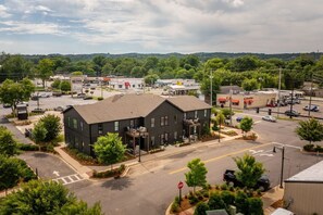 Exterior - Fabulous Flat in Trussville! (Trussville)