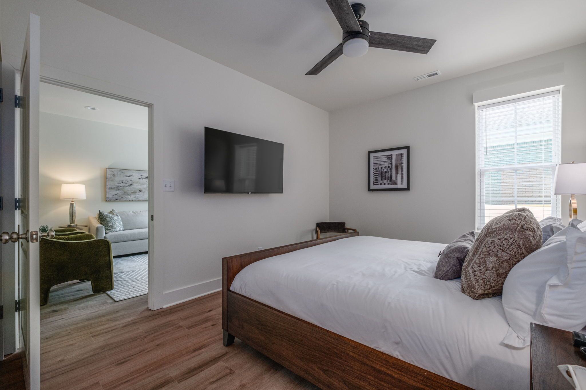1 chambre, fer et planche à repasser, Wi-Fi, draps fournis