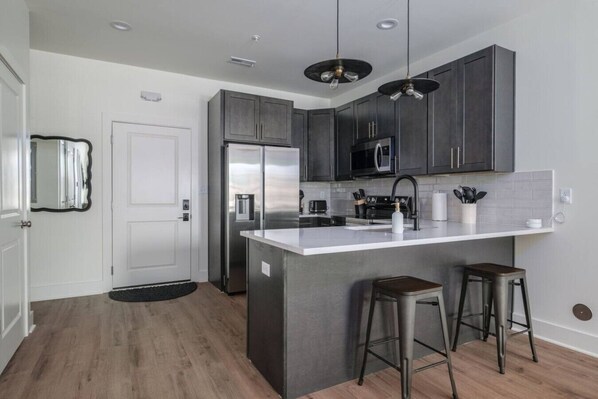 Coffee/tea maker - Fabulous Flat in Trussville! (Trussville)