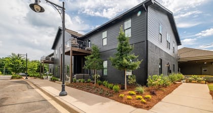 Luxury in Downtown Trussville