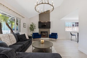 Smart TV, fireplace, video games