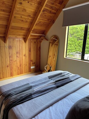 1 chambre, fer et planche Ă repasser, Wi-Fi, draps fournis