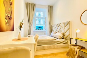 1 bedroom, WiFi, bed sheets