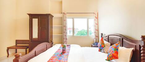 2 soveværelser, skrivebord, gratis Wi-Fi, sengetøj