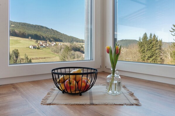 Interior - Apartment 'Ferienwohnung Sommerseite' with Private Terrace and Wi-Fi (Baiersbronn)