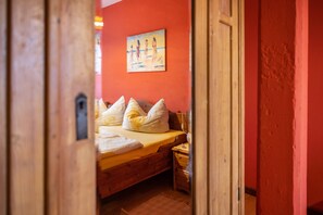 2 Schlafzimmer, Bügeleisen/Bügelbrett, kostenloses WLAN, Bettwäsche