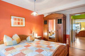 2 habitaciones, tabla de planchar con plancha y wifi gratis 