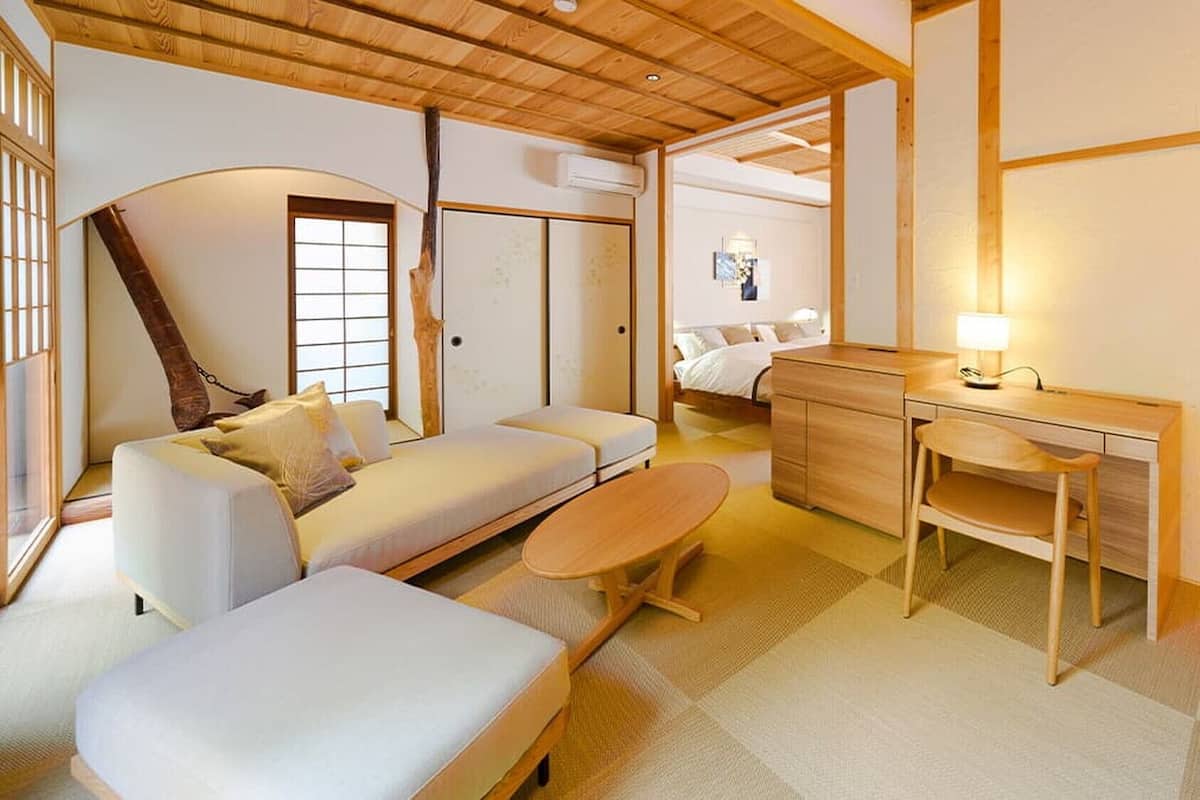 免费 WiFi、床单