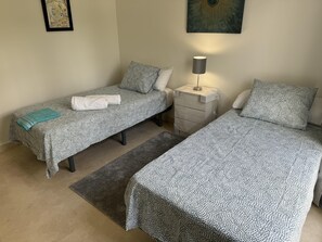 2 chambres, Wi-Fi, literie fournie