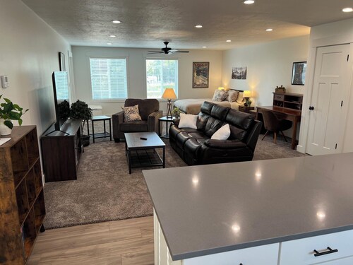 Spacious studio apartment near Utah State University, Logan-Utah