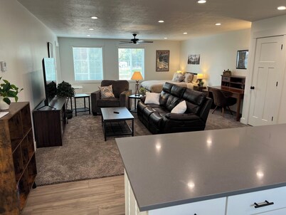 Spacious studio apartment near Utah State University, Logan-Utah