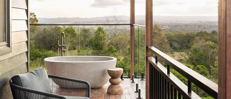 Cabana superior, vista para a montanha | Terraço/pátio