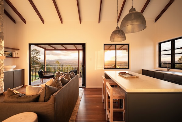 Luksushytte, fjellutsikt | 1 soverom, italienske Frette-laken og sengetøy av topp kvalitet