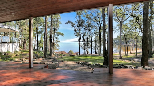 Keera House on Heros Bay