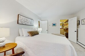 2 dormitorios, tabla de planchar con plancha, Internet y ropa de cama