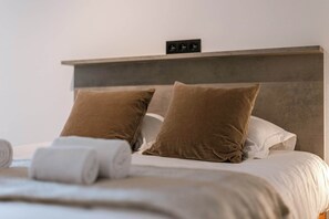 2 sovrum, skrivbord, strykjärn/strykbräda och wi-fi