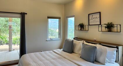 Bear Valley Retreat: Designed for Accessibility and Family-Friendliness.