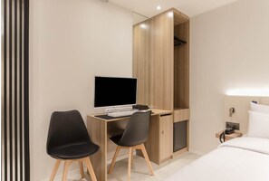 Habitació Deluxe (B, Shower) | Escriptori i wifi gratuïta