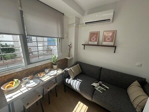 TV - Sunstay Center Flat I Arroyo De La Miel (Benalmádena)