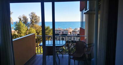 Beautiful apartment on the beach with pool and 300 days of sunshine a year
