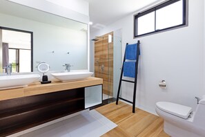 Design Villa, 4 Bedrooms, Pool View | Bathroom - Open-space Design 4BR Pool Villa Luna (Rawai)